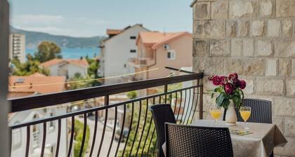 Apartments Bonaca Igalo