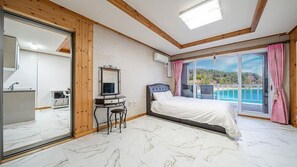 Room (A101) | 1 bedroom, free WiFi - White O Pension (Geoje)