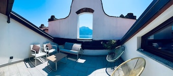 La Finestra sul lago luxurious apartment furnished