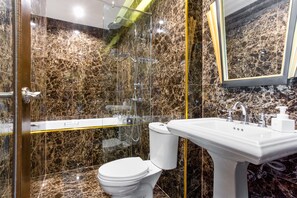Premier Double Room | Bathroom
