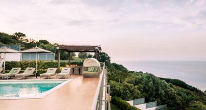 Aries Villas: Villa Leo