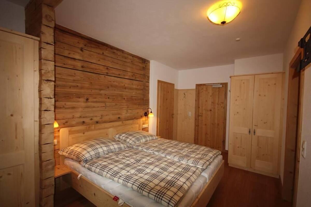 Family Room, Balcony | Free WiFi