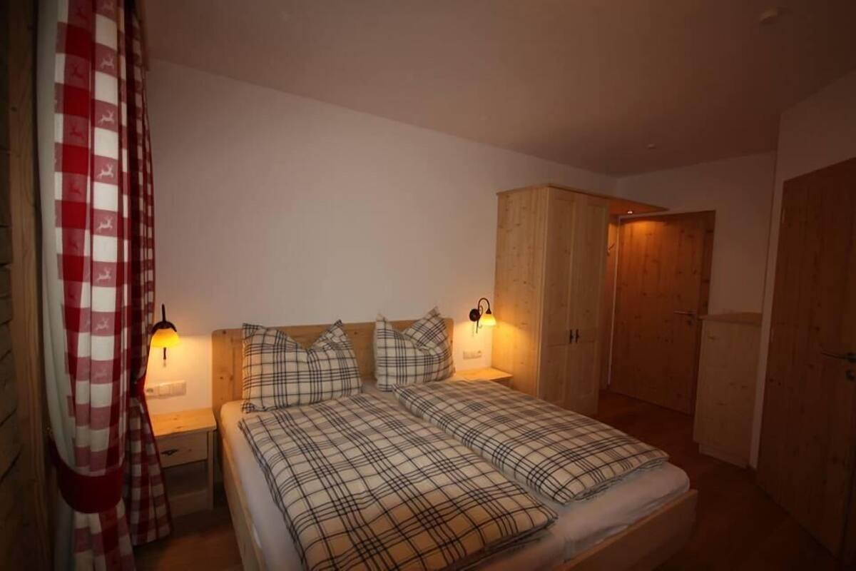Triple Room, Balcony | Free WiFi