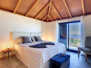 2 chambres, fer et planche à repasser, lit parapluie, Wi-Fi gratuit