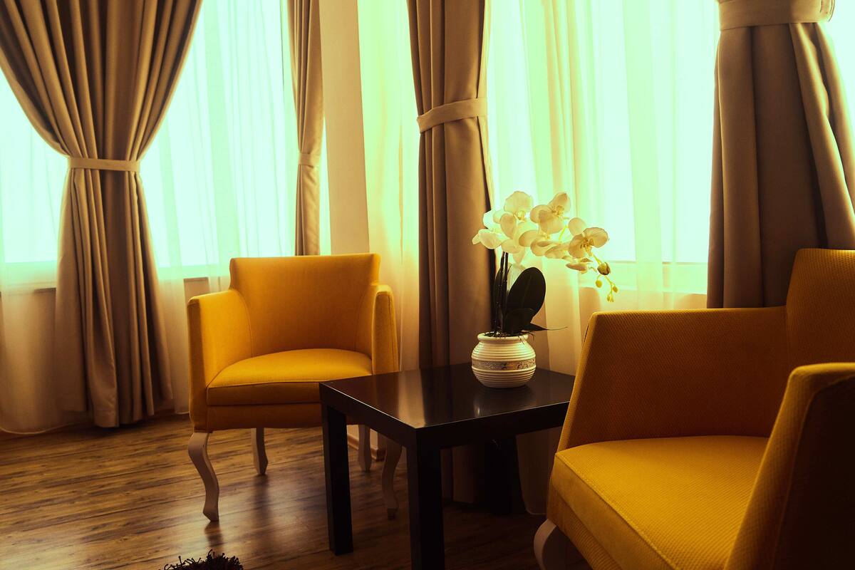 Classic Double Room | Individually decorated, individually furnished, desk, laptop workspace