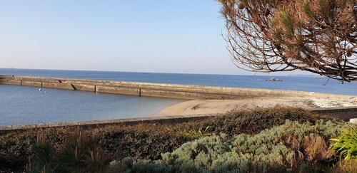 Bel Appartement rénové à 300m de la plage