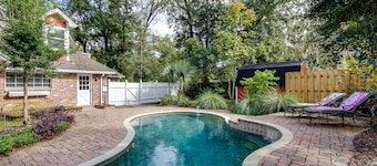 3BR Private Pool Home w/ Fenced Yard + Dogs OK in Orange Park