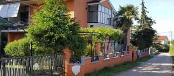 Riko & Mima Apartment