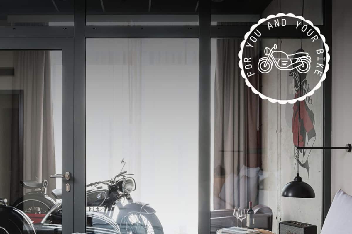 Design Studio Bike | 高級寢具、羽絨被、客房內保險箱、筆電工作空間