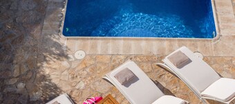 Stuning views´s villa with pool close to beach and Ibiza