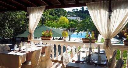 Koviou Holiday Village