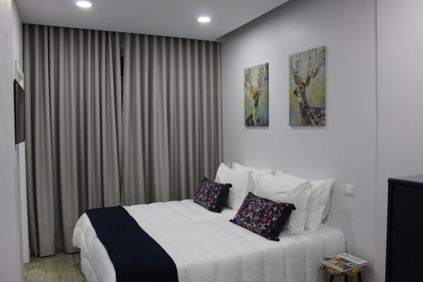 Habitación, 2 camas individuales | Wifi gratis y ropa de cama