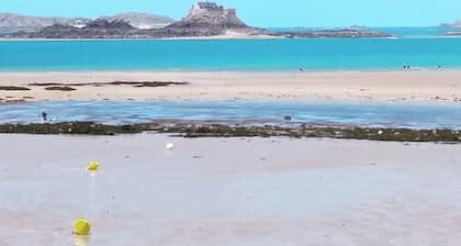 Appartement neuf, moderne et Ă   min Ă  pied des plages