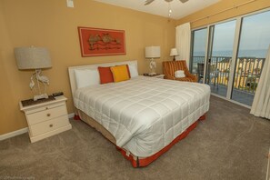 Condo, 2 Bedrooms