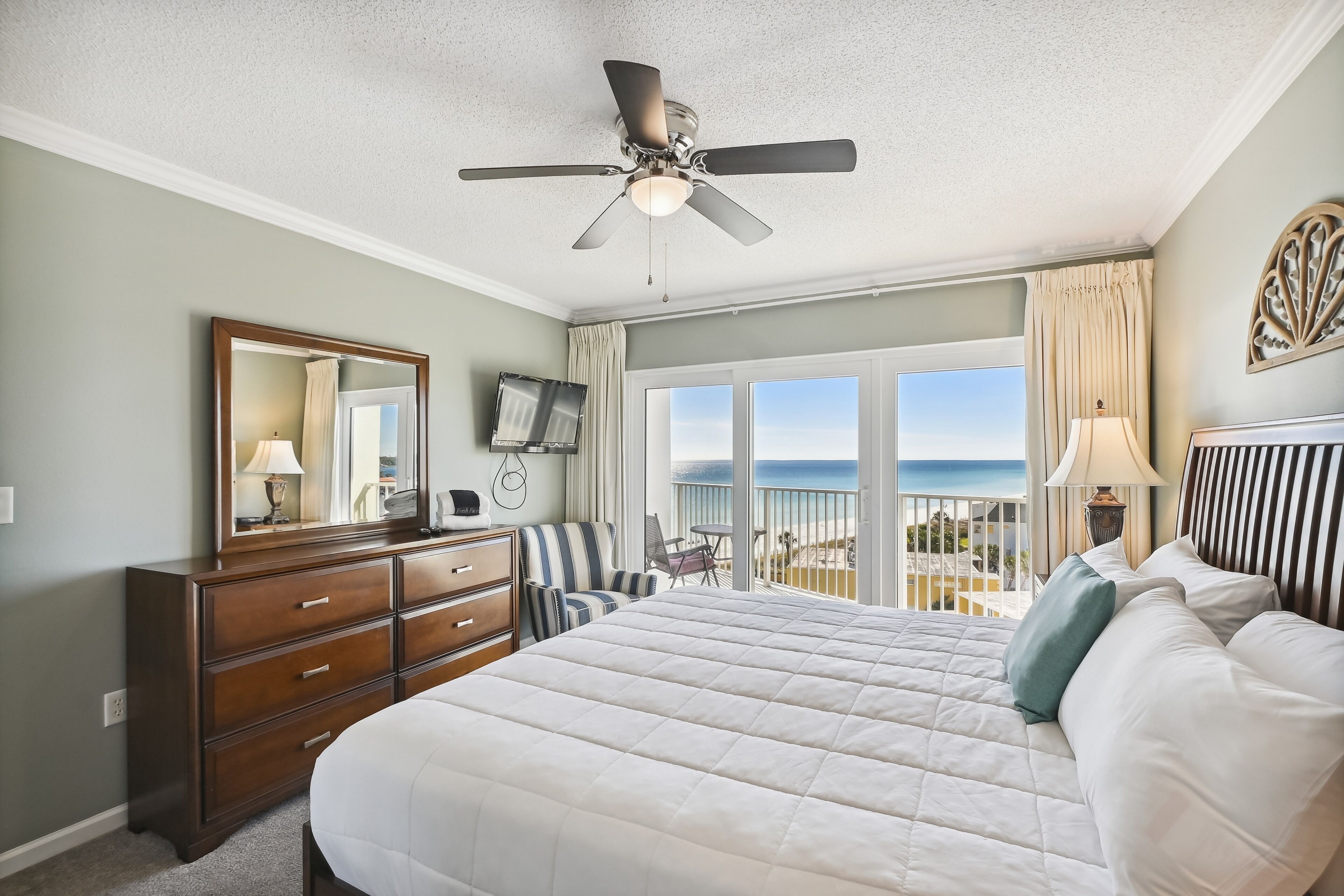 コンドミニアム 3 ベッドルーム | 3 室のベッドルーム、アイロン / アイロン台、WiFi (無料)