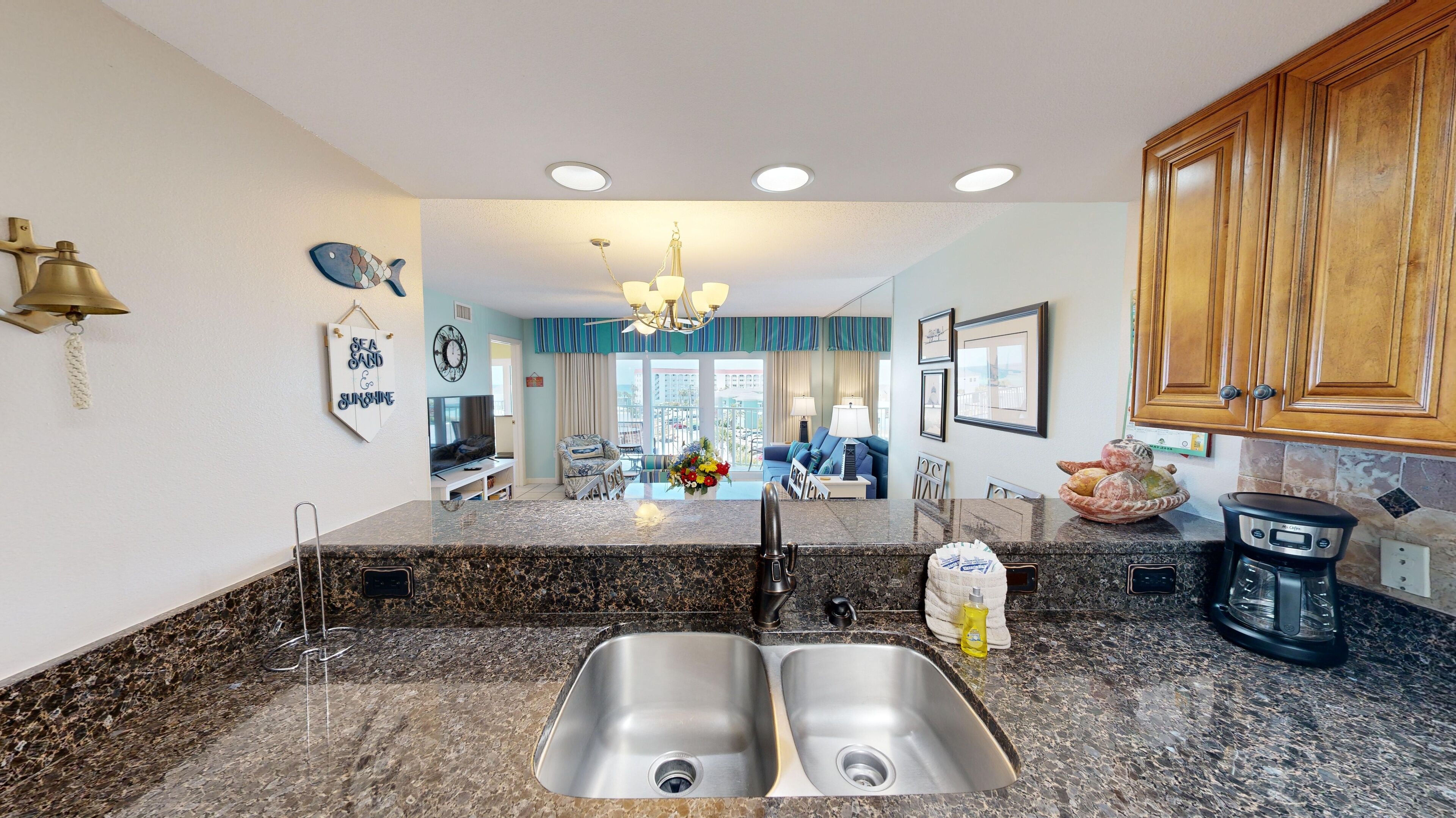 Condo, 2 Bedrooms | Private kitchen | Fridge, coffee/tea maker, toaster