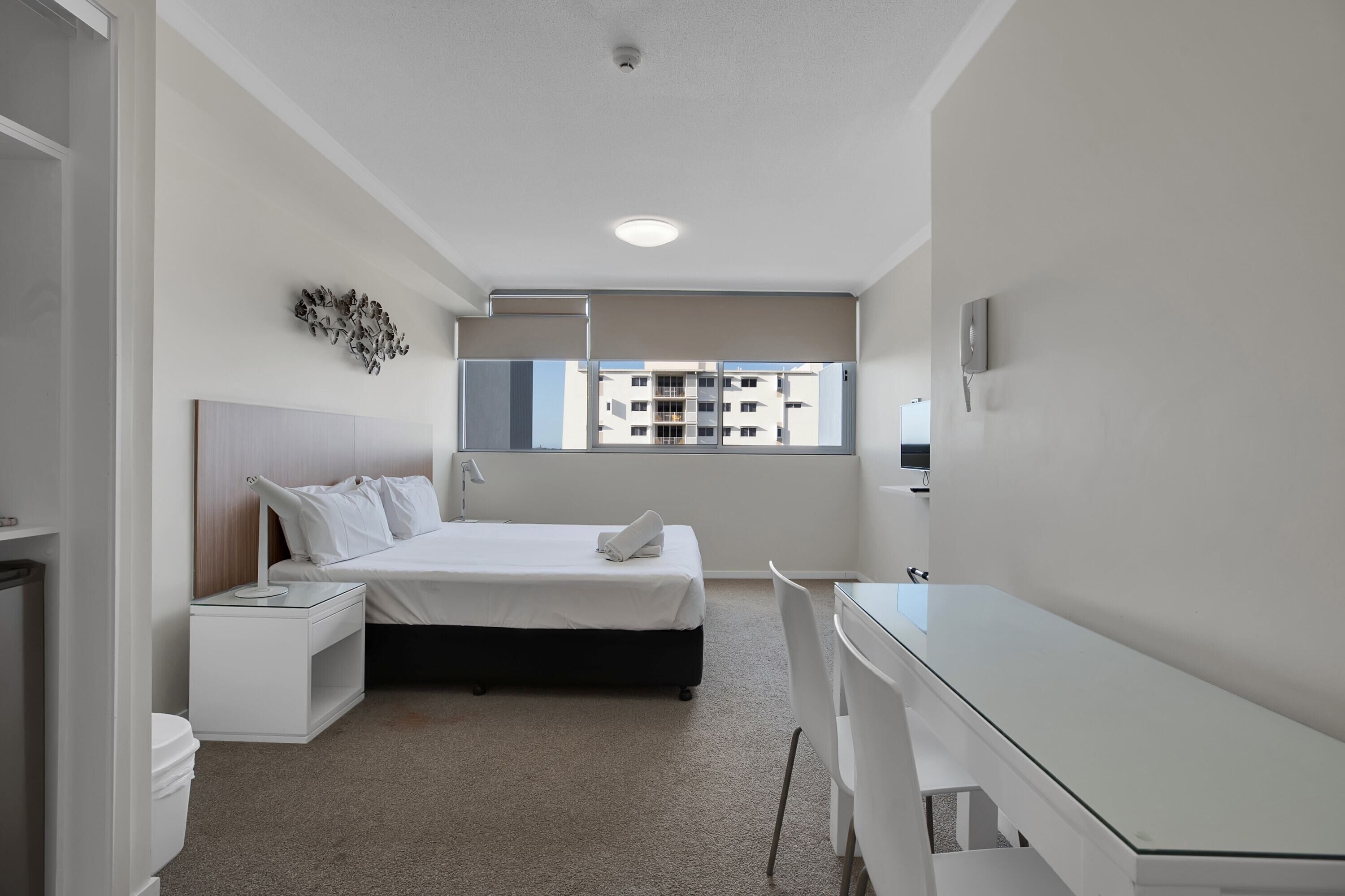 Modern Hotel Room at the Heart of Mackay
