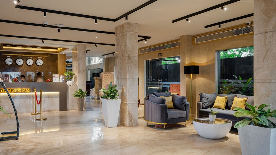 Lazdana Hotel Bangalore