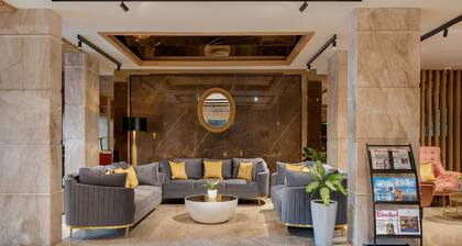 Lazdana Hotel Bangalore