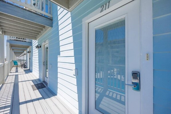 Exterior detail - Charming Beachside Comfort with Beach & Pool Views from Private Balconies (Corpus Christi)