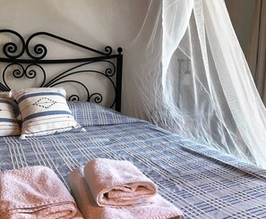 2 chambres, fer et planche à repasser, lit de bébé portatif, Wi-Fi