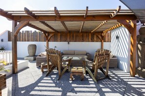 Terrace/patio - Rooftop - magnificent penthouse near the lagoon at L'Hermitage-Les-Bains (L'Ermitage-Les-Bains)