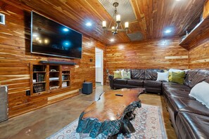 Smart TV, video game console, books, stereo