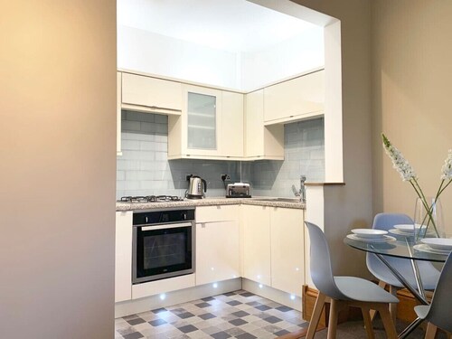 Forest Park Apartment