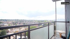 Apartment | Exterior - 2-bed Apartment in London Woolwich (London)