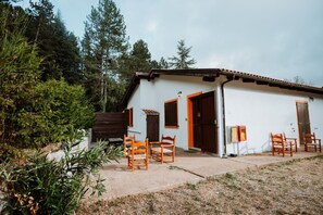 Family Room, Park View, Annex Building | Lanai - Vallicciola Nature Hotel (Tempio Pausania)