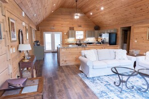 Smart-TV, peis, Netflix og Hulu