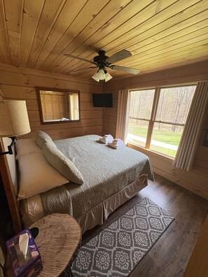 In-room safe, desk, iron/ironing board, free WiFi