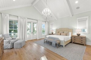 5 chambres, fer et planche à repasser, accès au Wi-Fi (inclus)