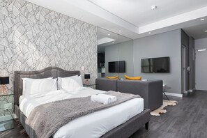 1 chambre, bureau, fer et planche Ă repasser, Wi-Fi