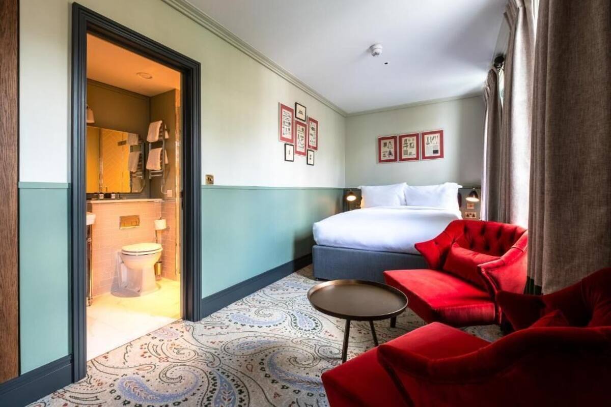 Comfort Double Room | Peti besi dalam bilik, kalis bunyi, seterika/papan seterika 