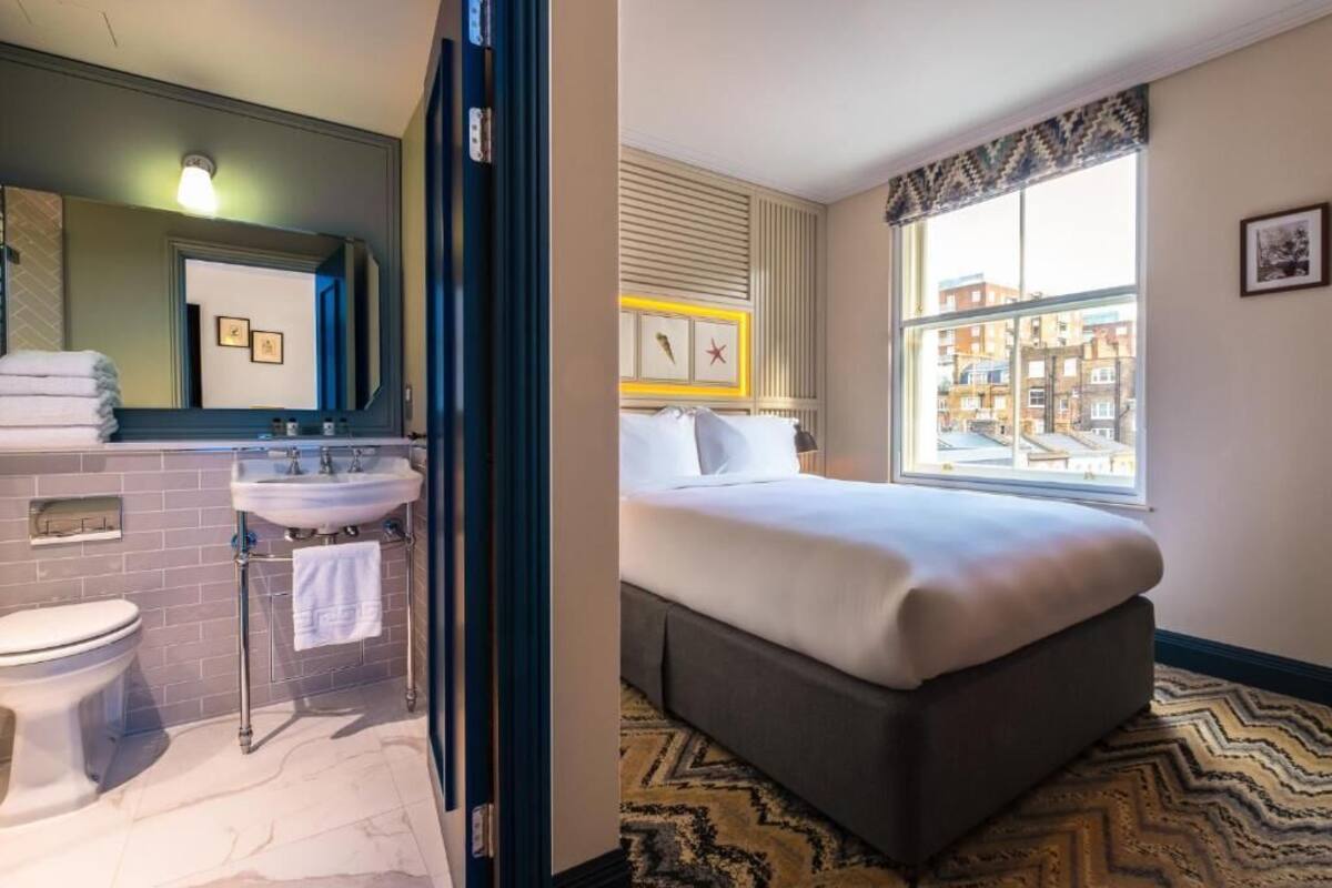 Business Double Room | Peti besi dalam bilik, kalis bunyi, seterika/papan seterika 