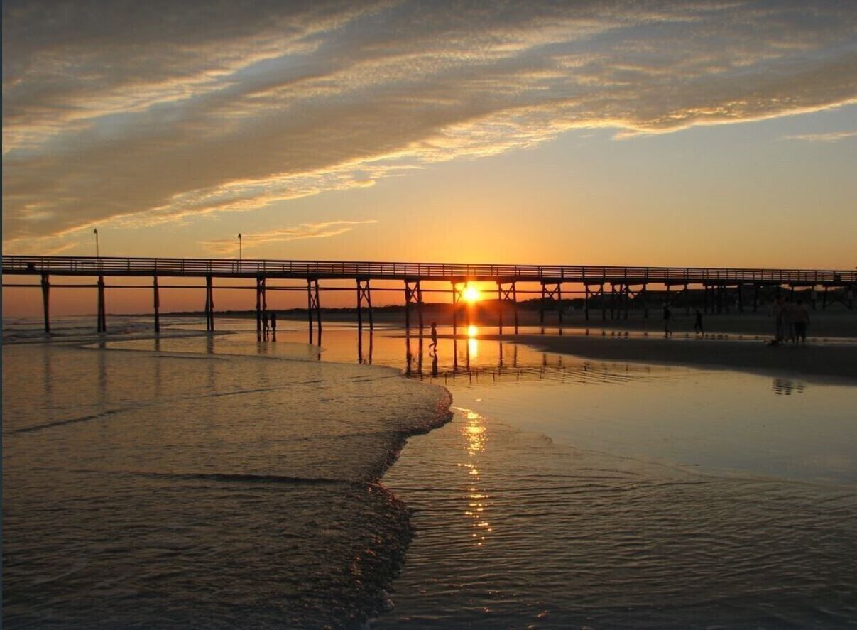 بالقرب من الشاطئ