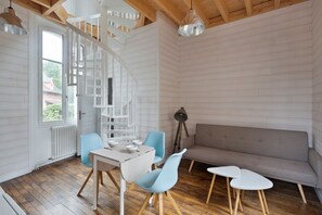 Fernseher, Stereoanlage