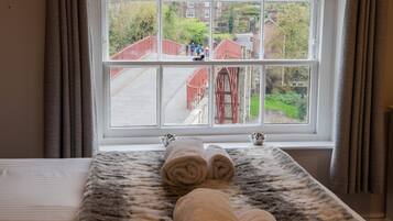 House, Private Bathroom | 2 bedrooms