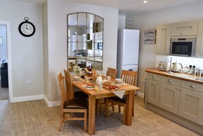 House, Private Bathroom | Restaurant - Ironmasters House (Telford)