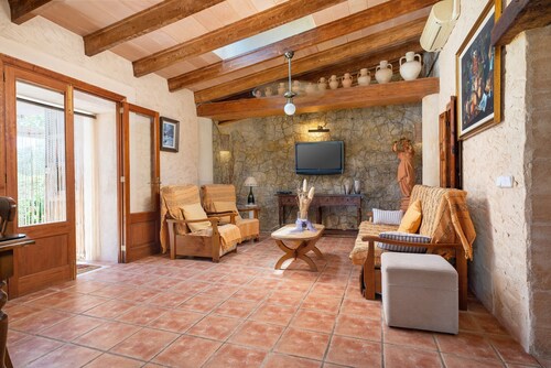 EL REBOSTER (CARBONERAS) - Cosy country house with private pool and beautiful garden. Free