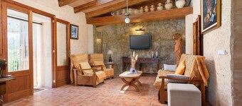 EL REBOSTER (CARBONERAS) - Cosy country house with private pool and beautiful garden. Free