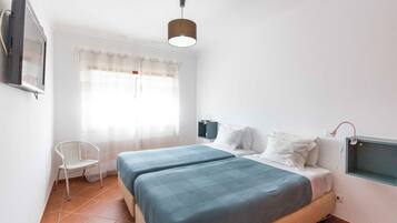 Comfort Apartment, 2 Bedrooms | 2 bedrooms, desk, soundproofing, iron/ironing board