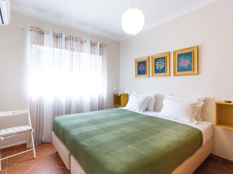 Premium Apartment, 2 Bedrooms | 2 bedrooms, desk, soundproofing, iron/ironing board