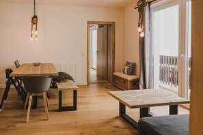 Departamento Confort, 2 habitaciones, vista a la montaña (1) | Servicio a la habitación