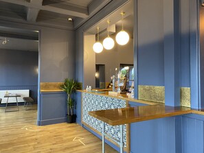 Reception - The Marine Hotel (Ryde)