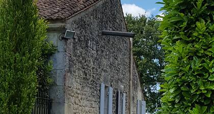 Quiet gite - 20 mn from Royan, 10mn from Saintes