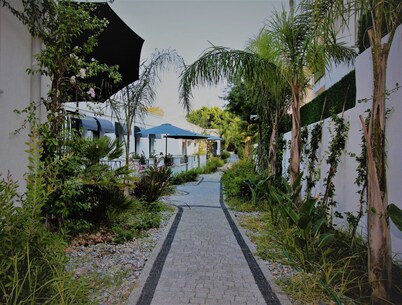 YALIN APART HOTEL