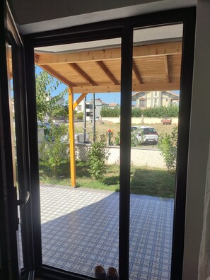 Classic-Apartment, 1 Queen-Bett und Schlafsofa | Terrasse/Patio