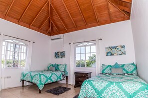 2 chambres, bureau, fer et planche à repasser, Wi-Fi gratuit